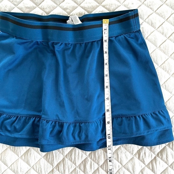 Adidas girls ruffled skirt - Picture 5 of 5